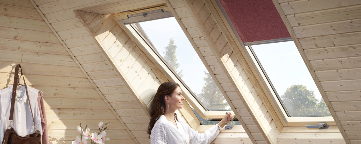 Мансардное окно VELUX GZR 3050B ручка снизу